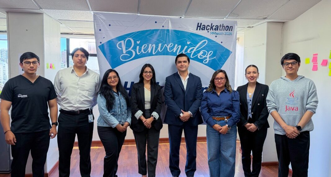 Jóvenes desarrollan soluciones digitales para salud preventiva en hackatón