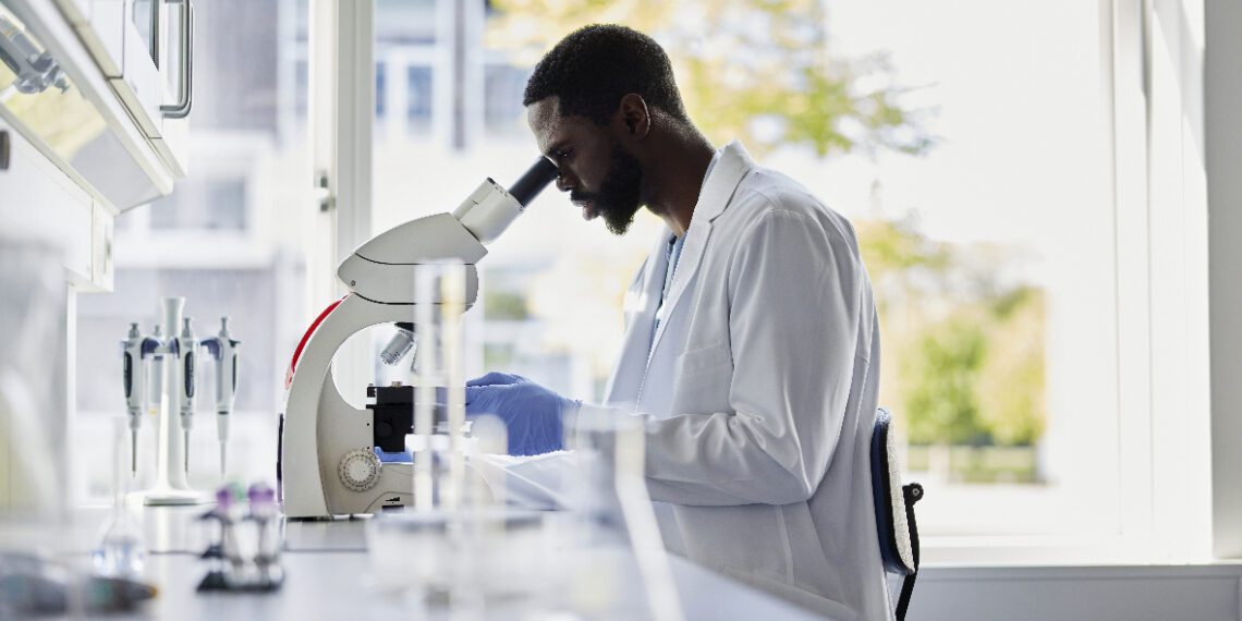 Tecnología y cumplimiento marcan la agenda de la industria farmacéutica