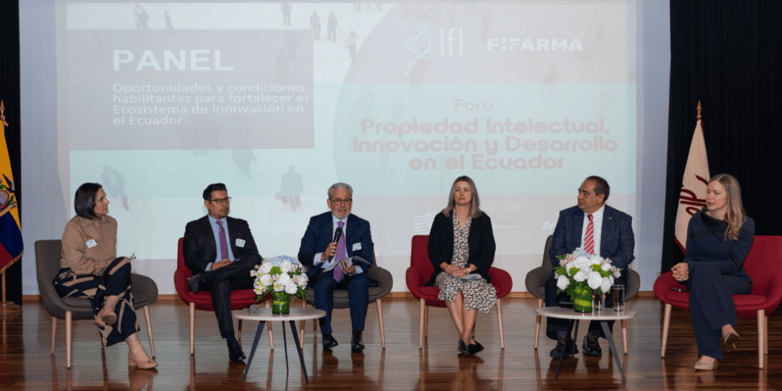 Ecuador analiza las condiciones para impulsar propiedad intelectual, innovación y desarrollo